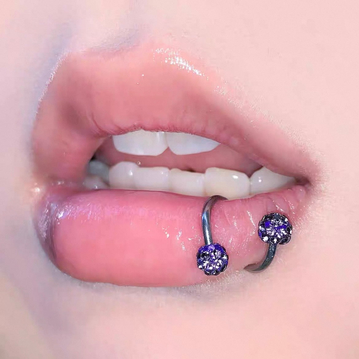 Element Module Explosive Flash Ball Lip Ring