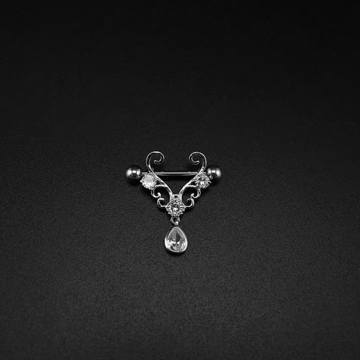 Tear of Angle Nipple Ring