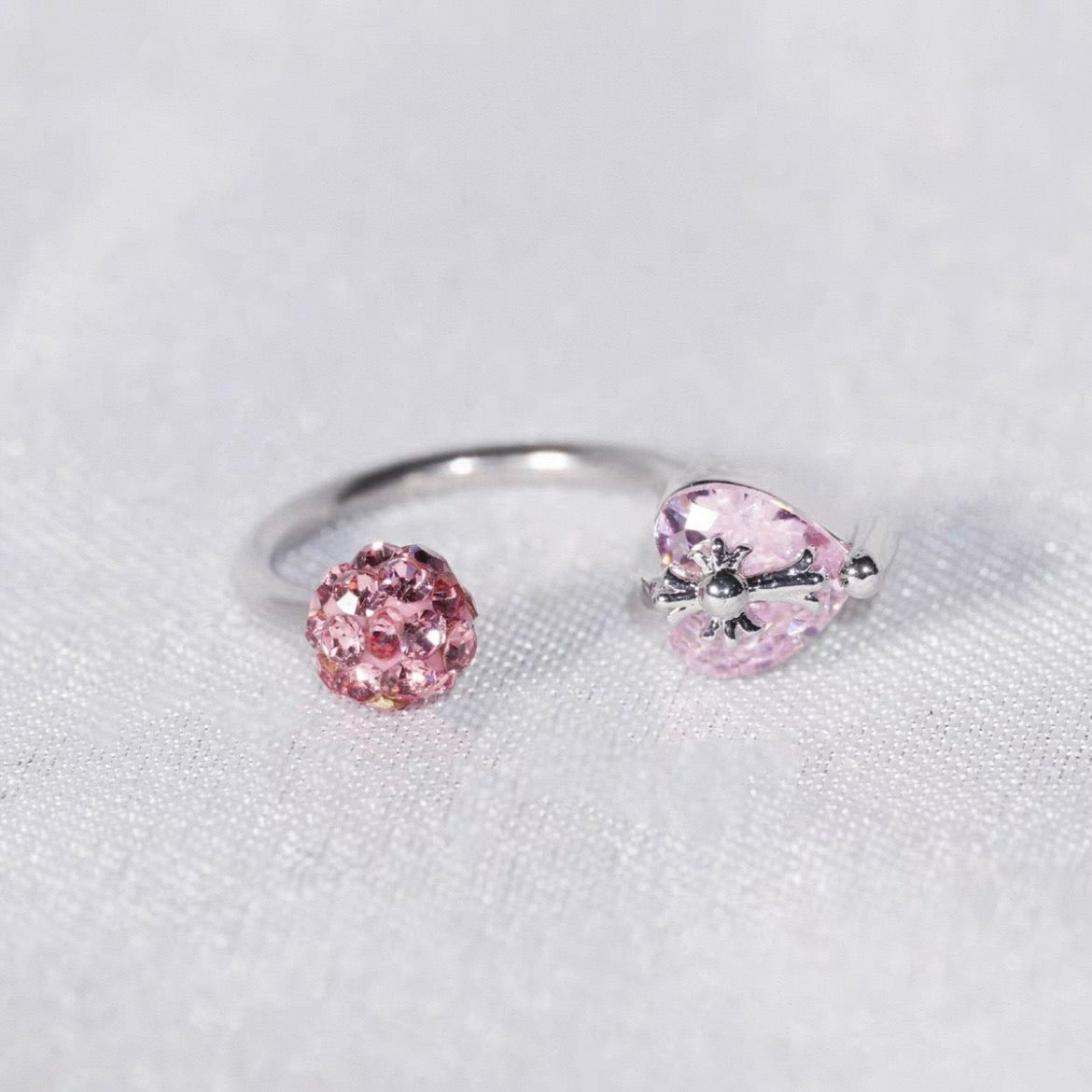Flashy Heart Shaped Lip Ring